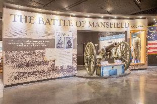 Super 8 by Wyndham Mansfield LA image 11