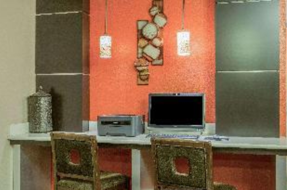 Queen Room with Two Queen Beds - Mobility Access/Non-Smoking